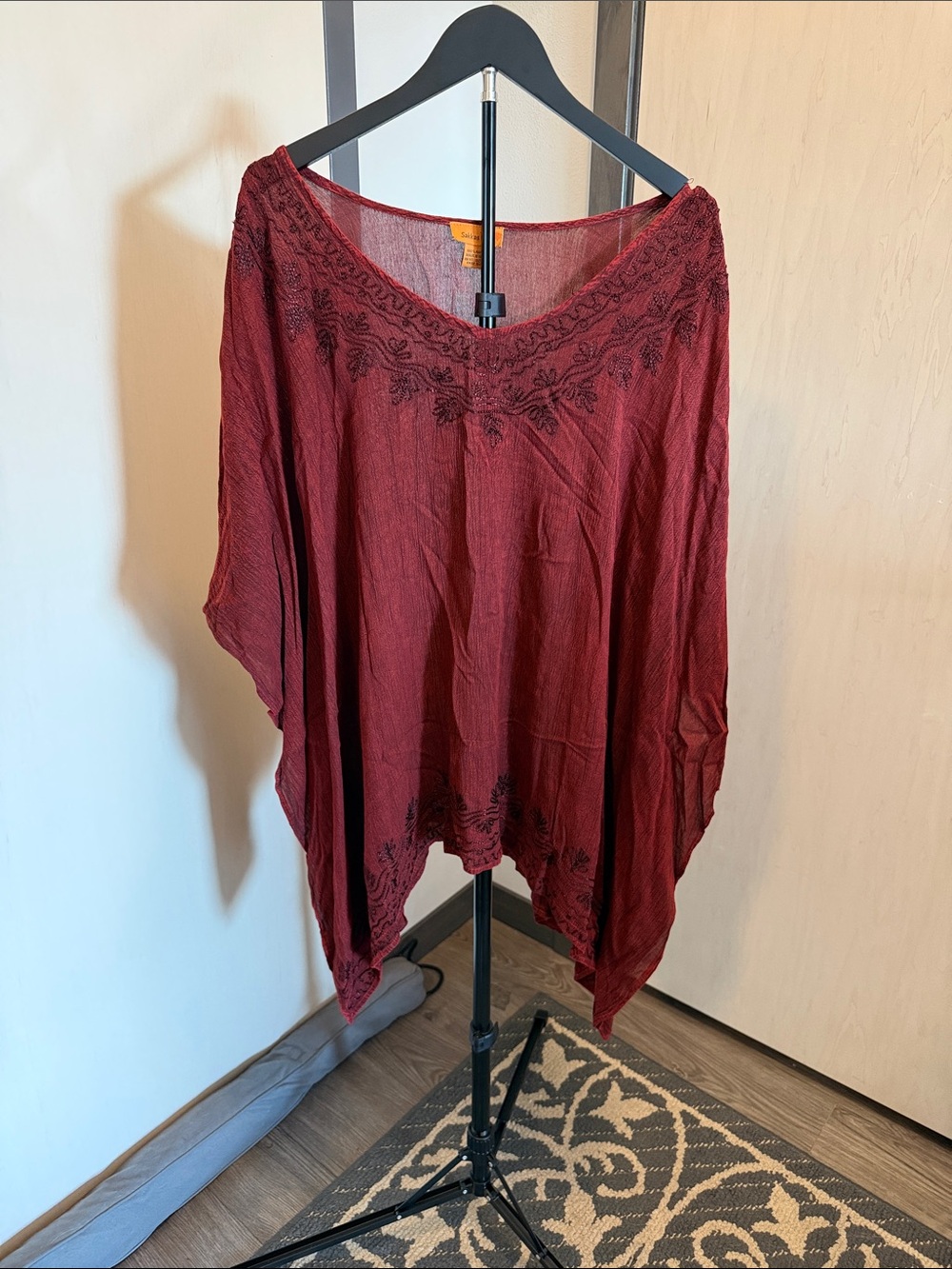 Sakkas Burgundy Boho Embroidered V-Neck Tunic
